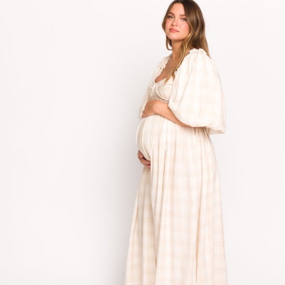 Worth Collective Dresses & Skirts - Harlow Maxi Dress in Natural Plaid - Bump
Friendly